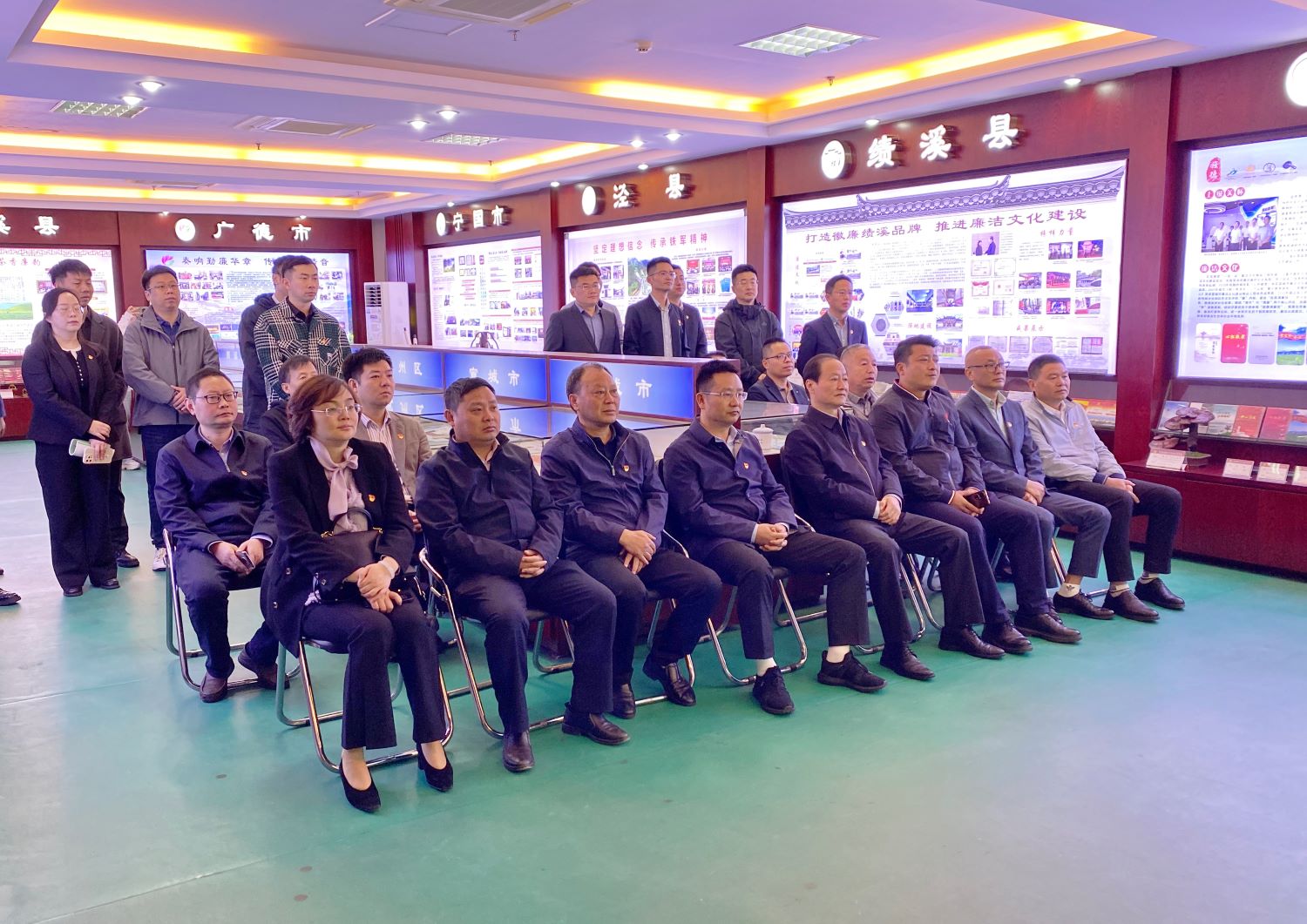 a441c1731dd1781a44a68681350de1eb.jpg 148bd46055c0860e083aba336f1c8bb.jpg