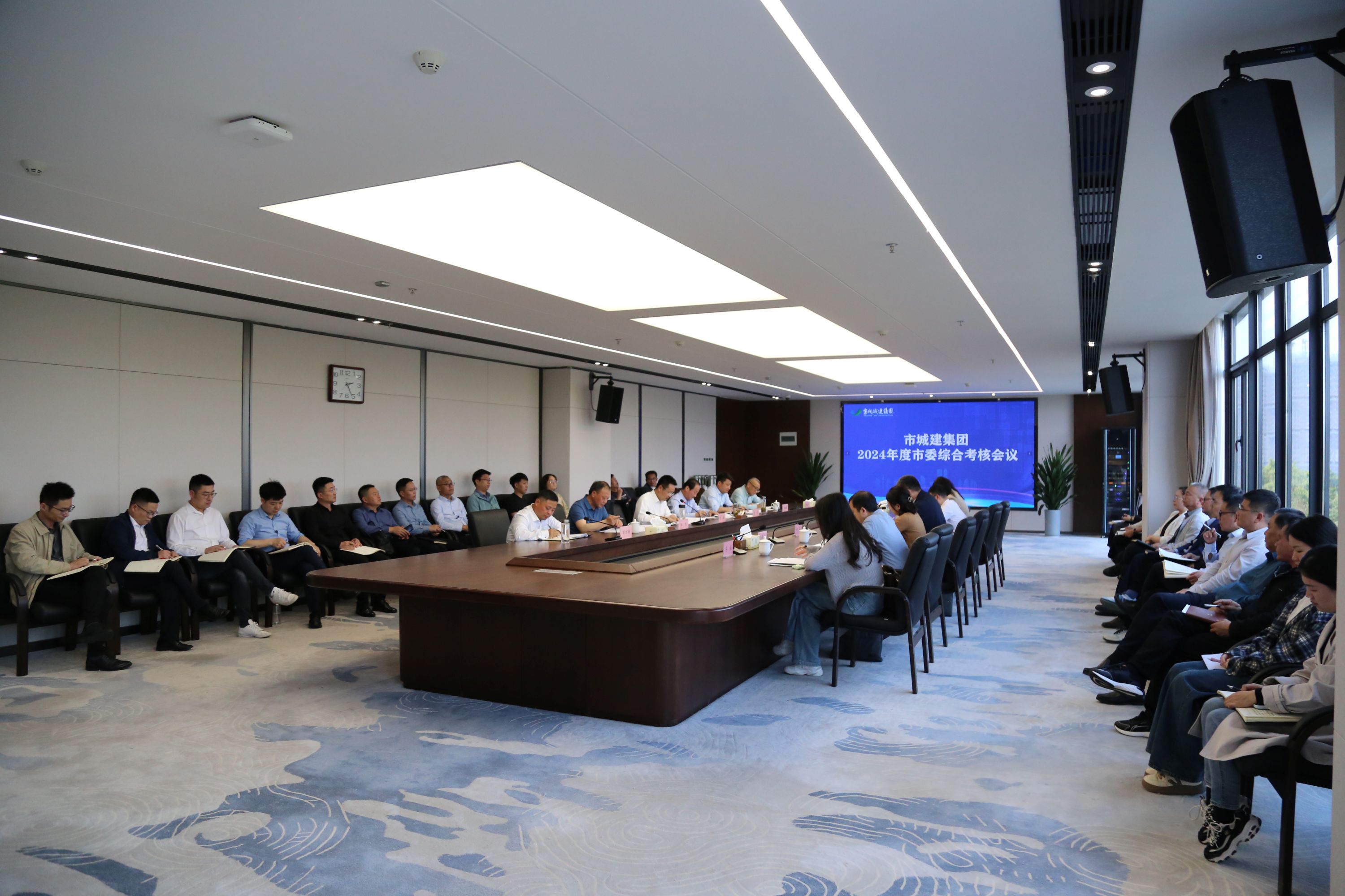 d5b2acf73a78553525e4420923361731.jpg 8be88a34ae877842dfcd3e475d87aa4.jpg